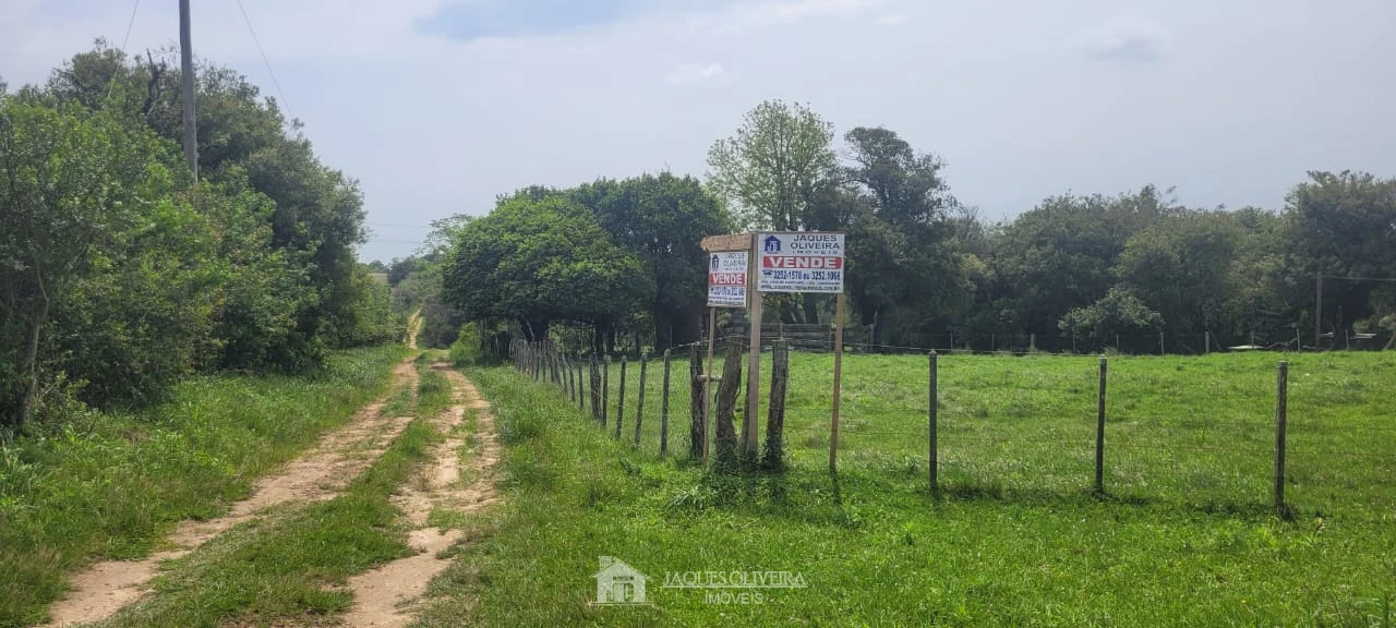 Imagem de Área para plantar e criar