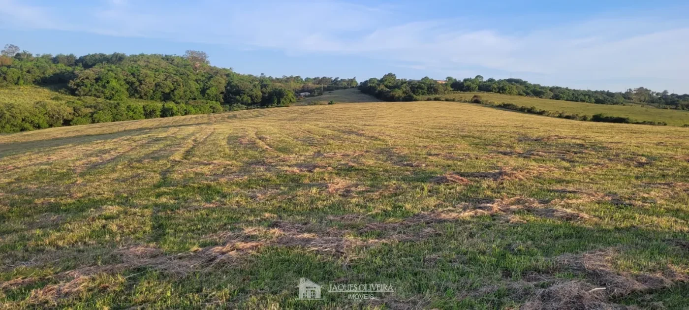 Imagem de Chácara de frente para RS 371