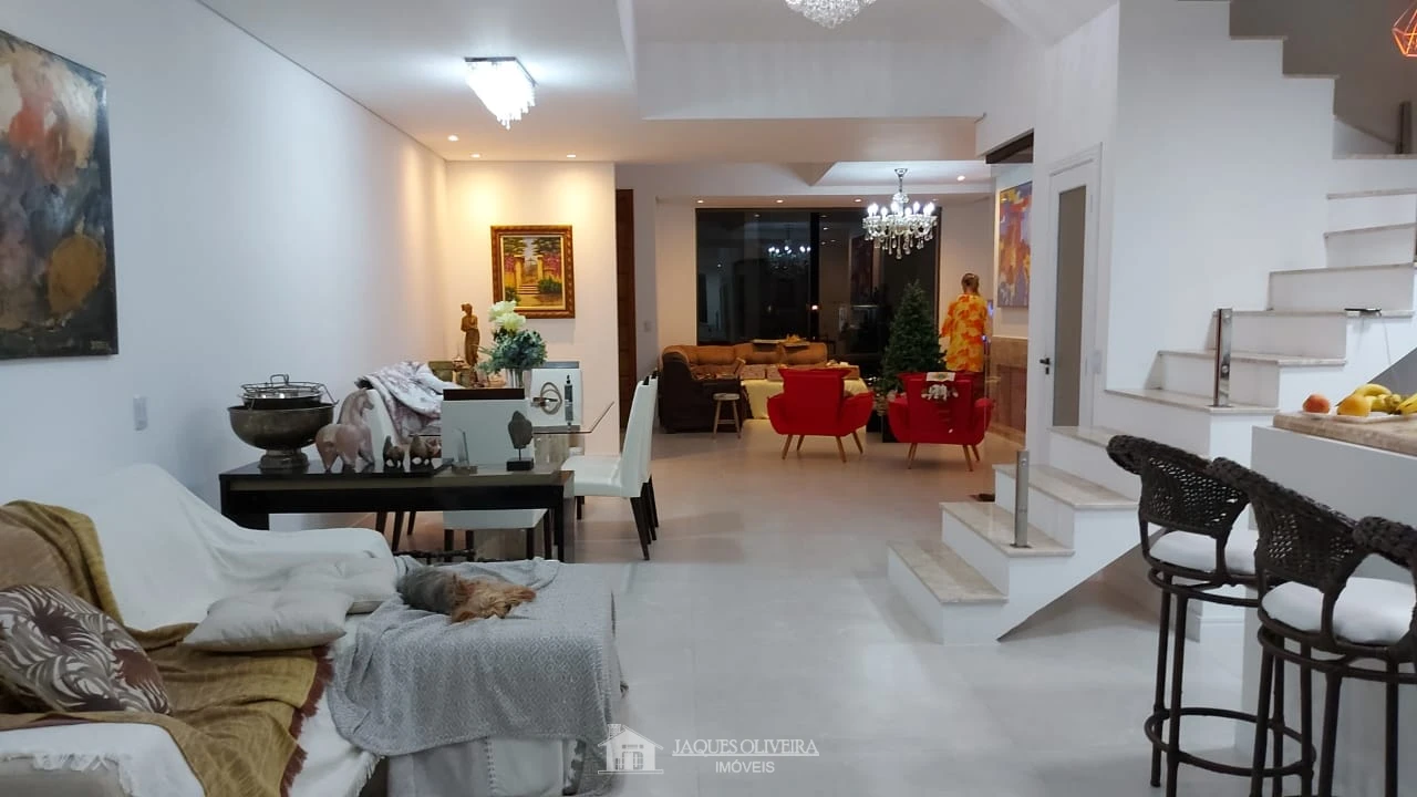 Imagem de CASA ALTO PADRÃO