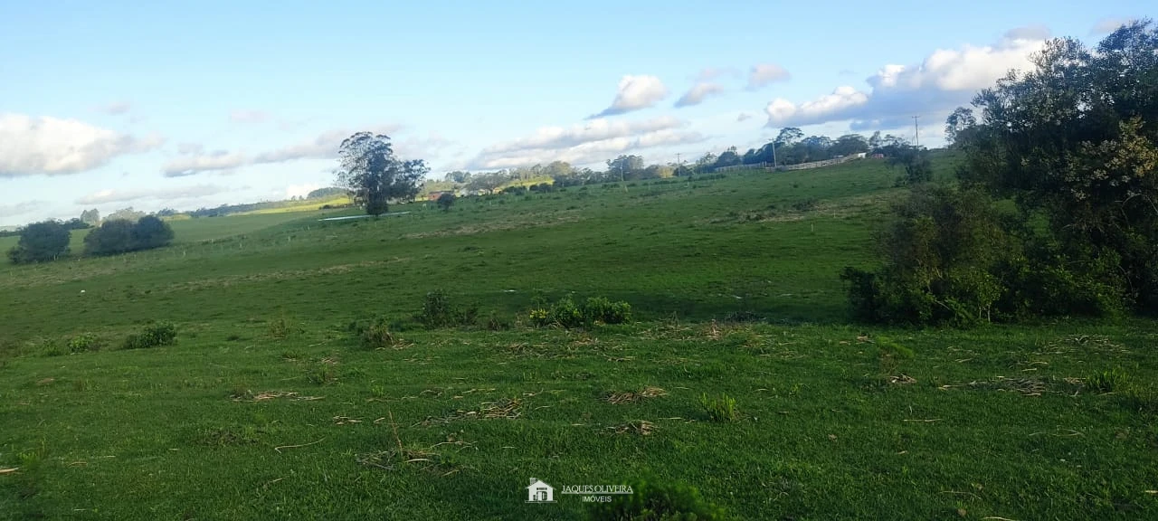 Imagem de Campo para agropecuária perto da cidade