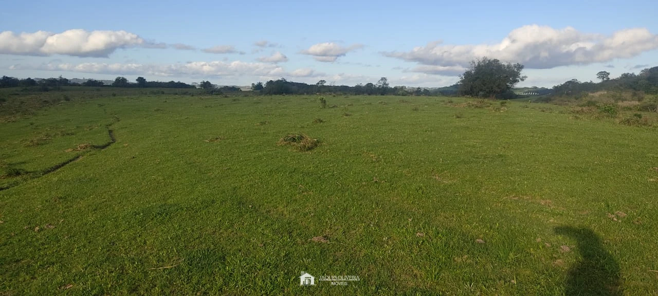 Imagem de Campo para agropecuária perto da cidade