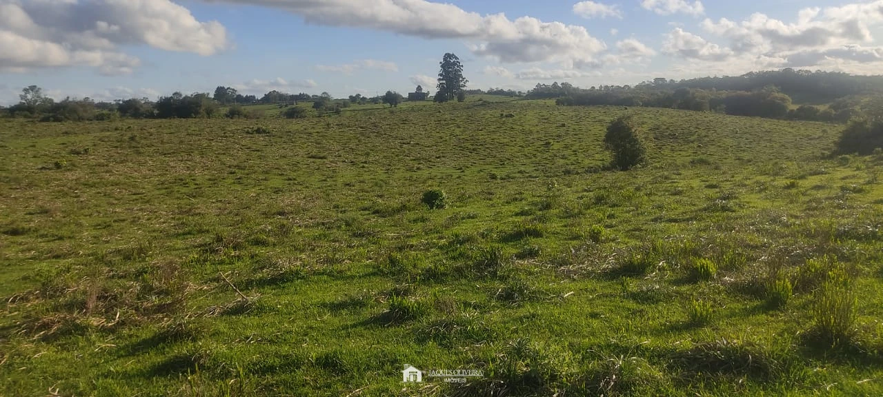 Imagem de Campo para agropecuária perto da cidade