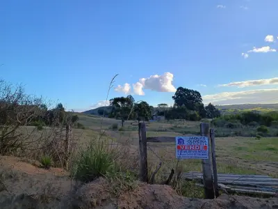 Imagem de Campo à 8 km da cidade