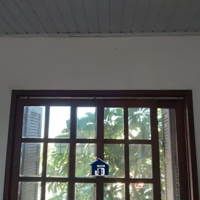 Imagem de Predio comercial 06 salas e 03 casas de moradia