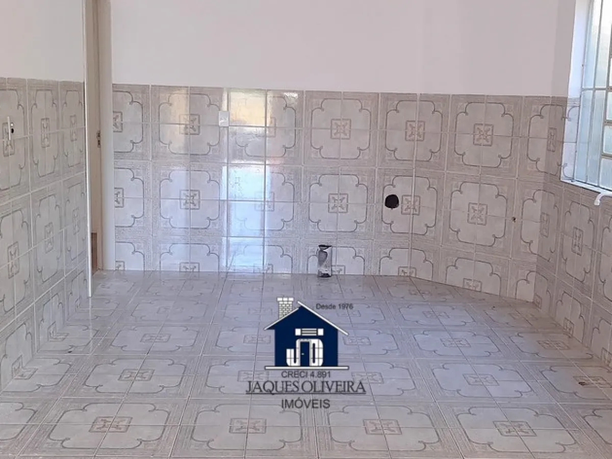 Imagem de Casa c/ garagem.