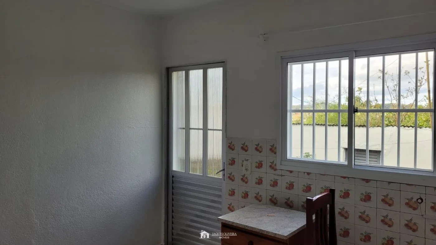 Imagem de Casa com Terreno Amplo