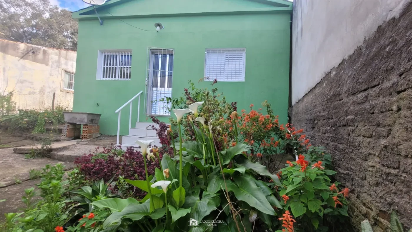 Imagem de Casa com Terreno Amplo