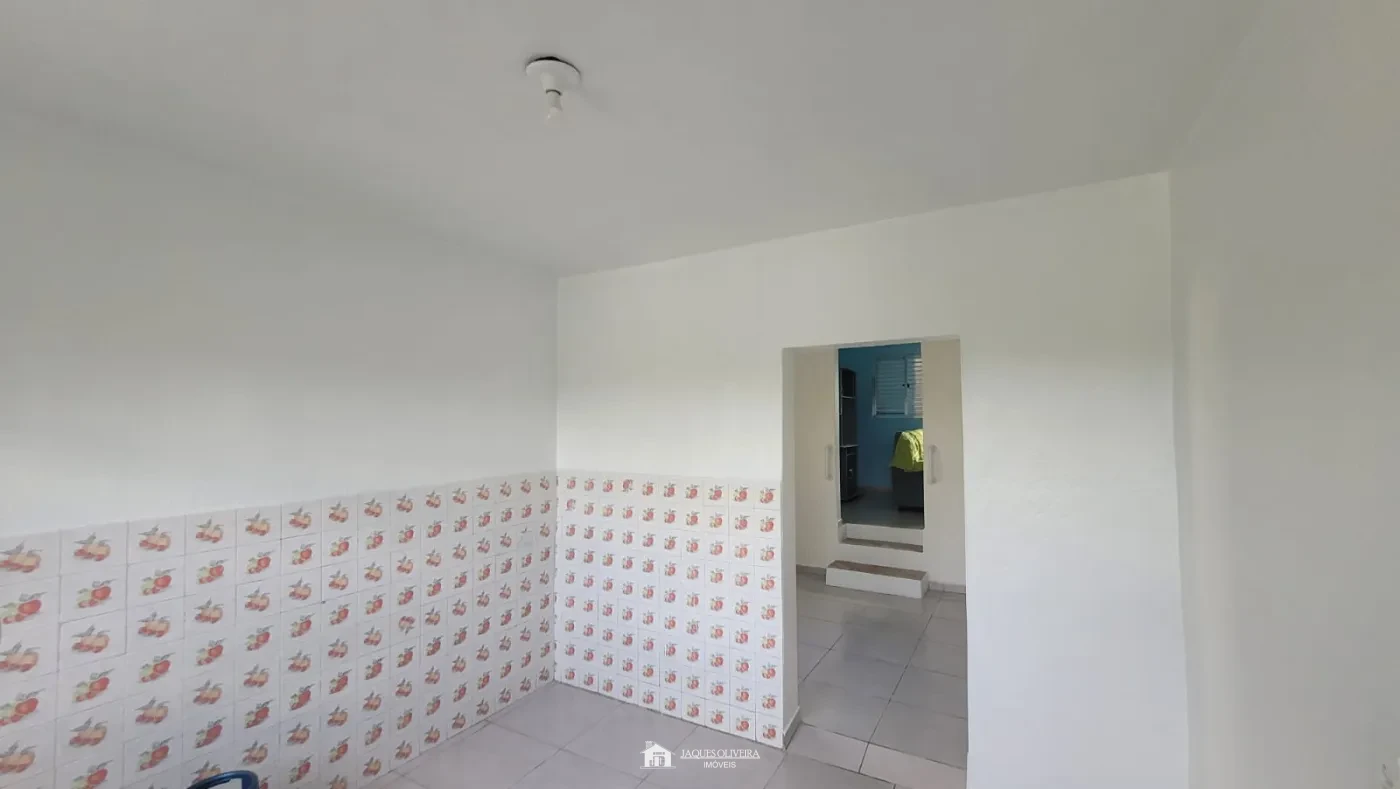 Imagem de Casa com Terreno Amplo