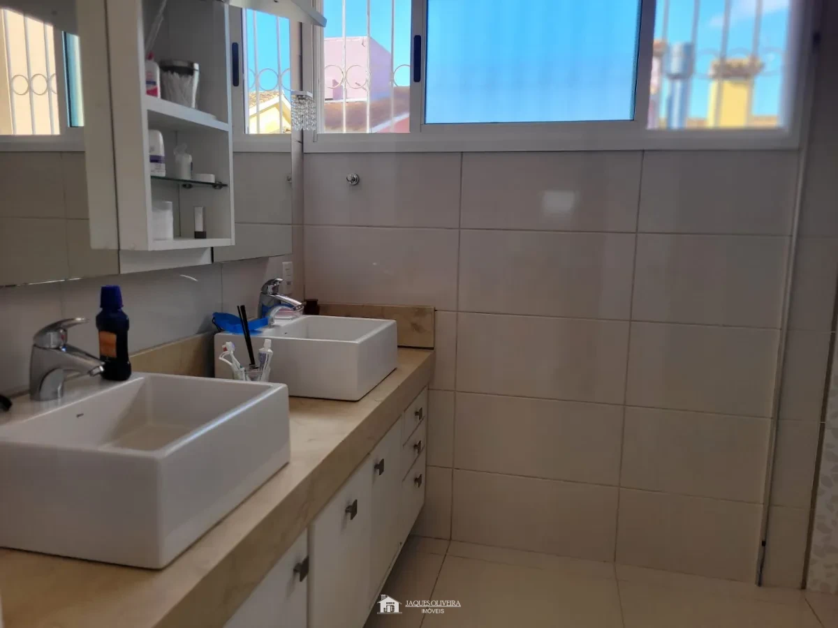 Imagem de Casa de alto padrão na zona nobre da cidade