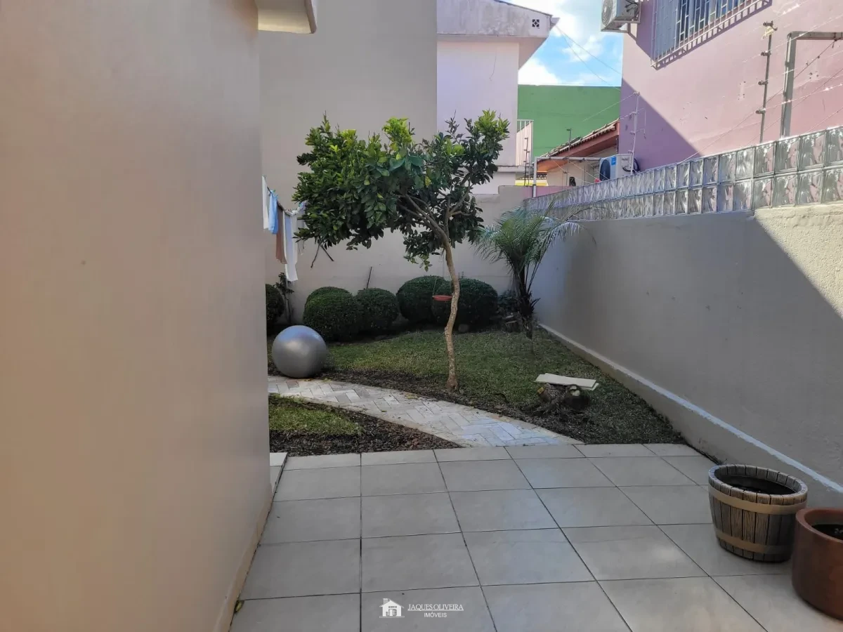 Imagem de Casa de alto padrão na zona nobre da cidade