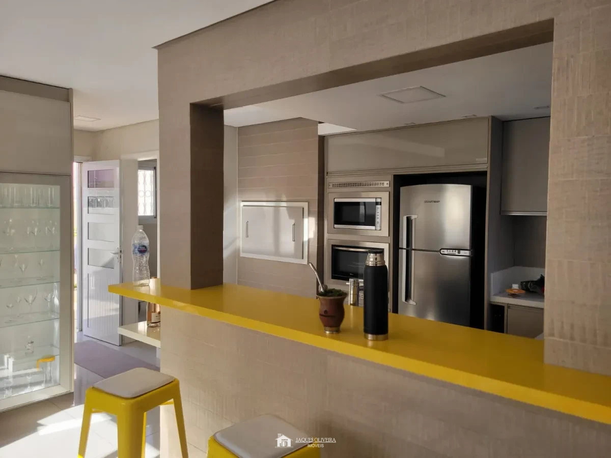 Imagem de Casa de alto padrão na zona nobre da cidade