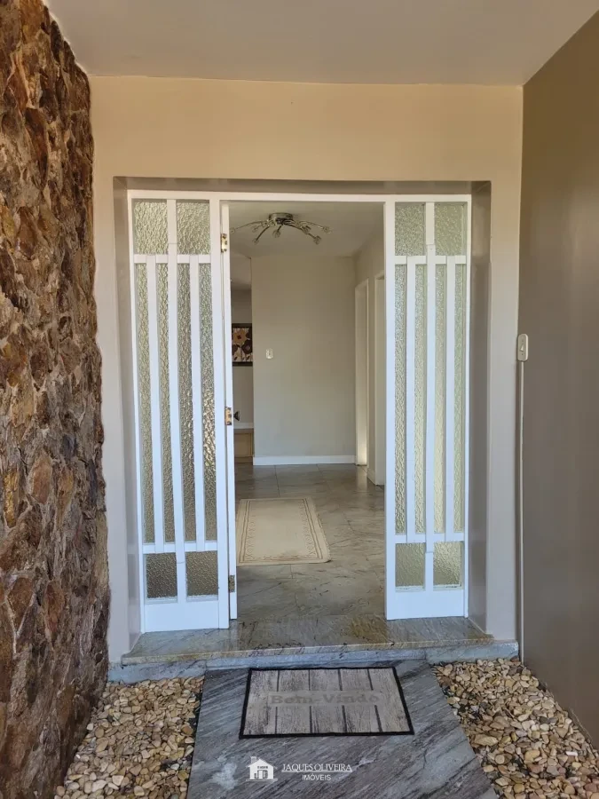 Imagem de Casa de alto padrão na zona nobre da cidade