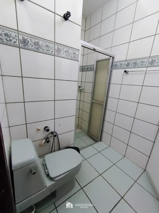 Imagem de Sobrado Comercial de esquina com o hospital, excelente ponto para consultório médico