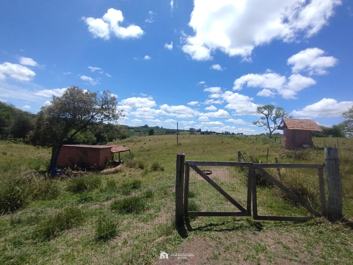 Imagem de Área rural de 1ha  com casa.