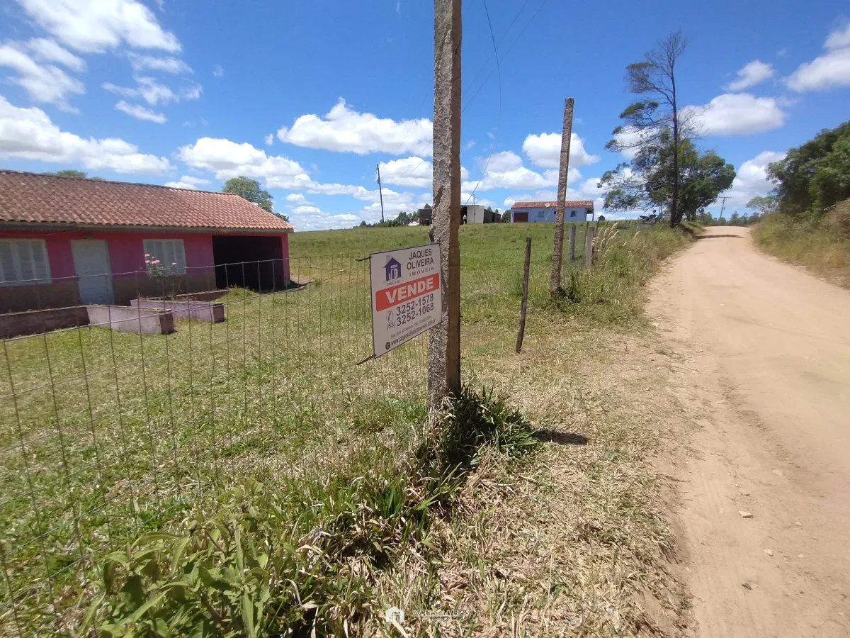 Imagem de Área rural de 1ha  com casa.