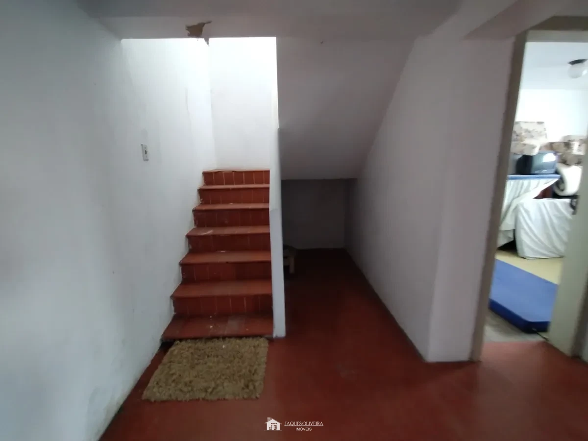 Imagem de Casa com utilização mista residencial/comercial.