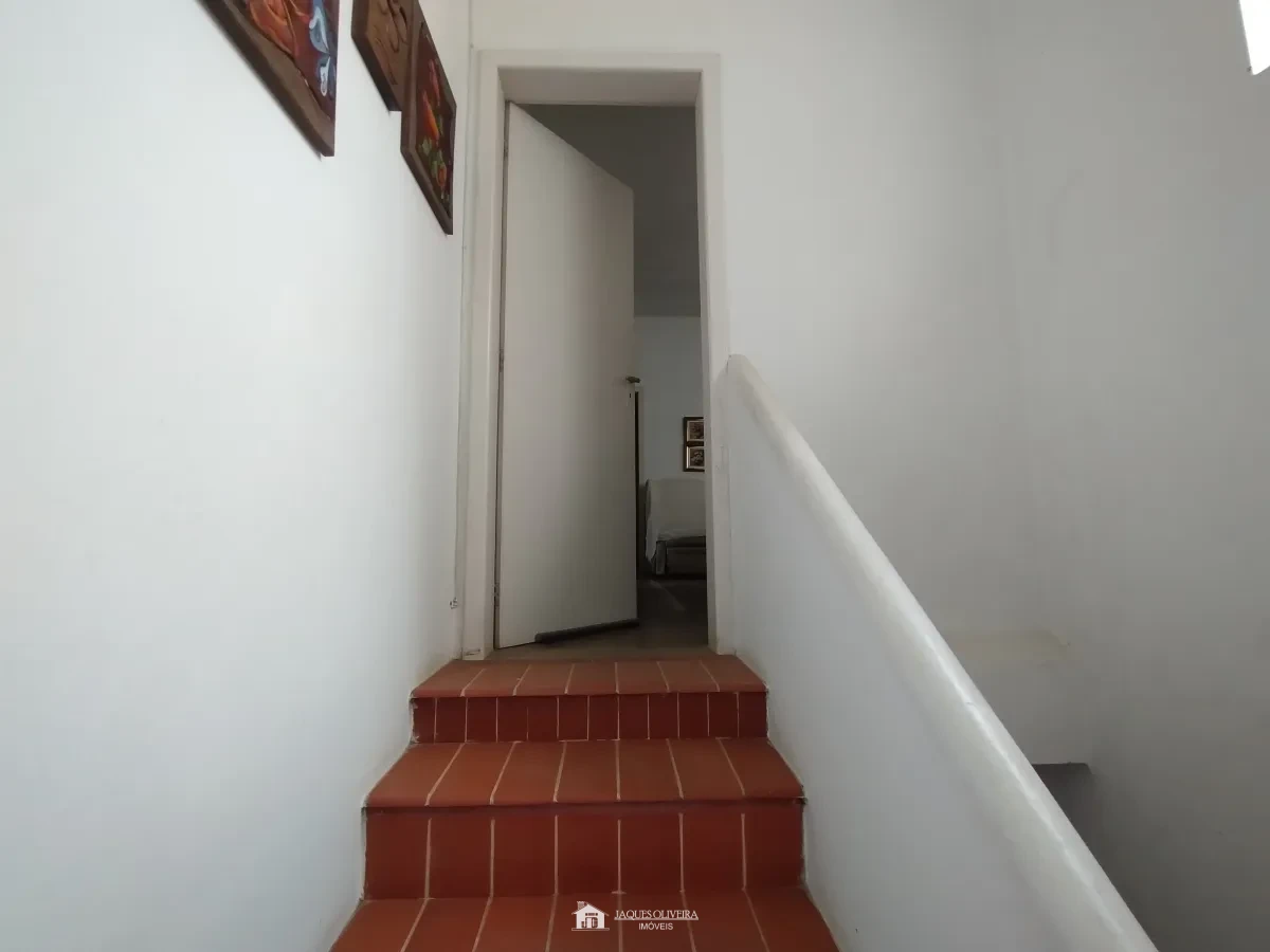 Imagem de Casa com utilização mista residencial/comercial.