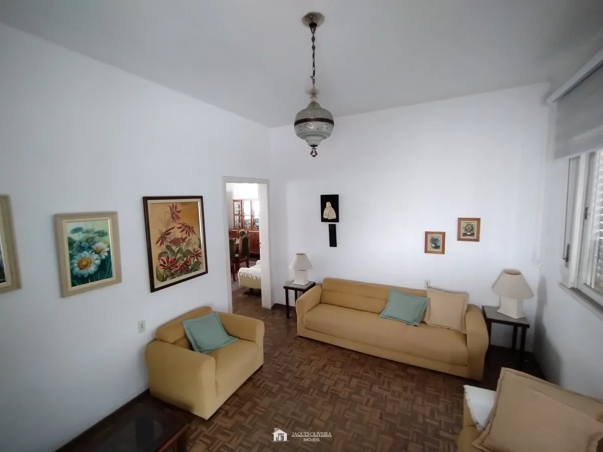 Imagem de Casa com utilização mista residencial/comercial.