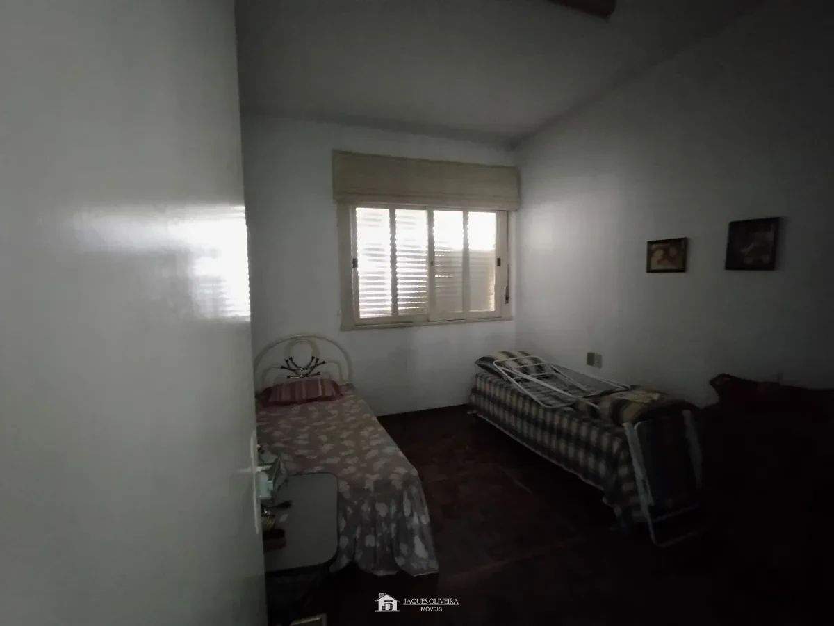 Imagem de Casa com utilização mista residencial/comercial.