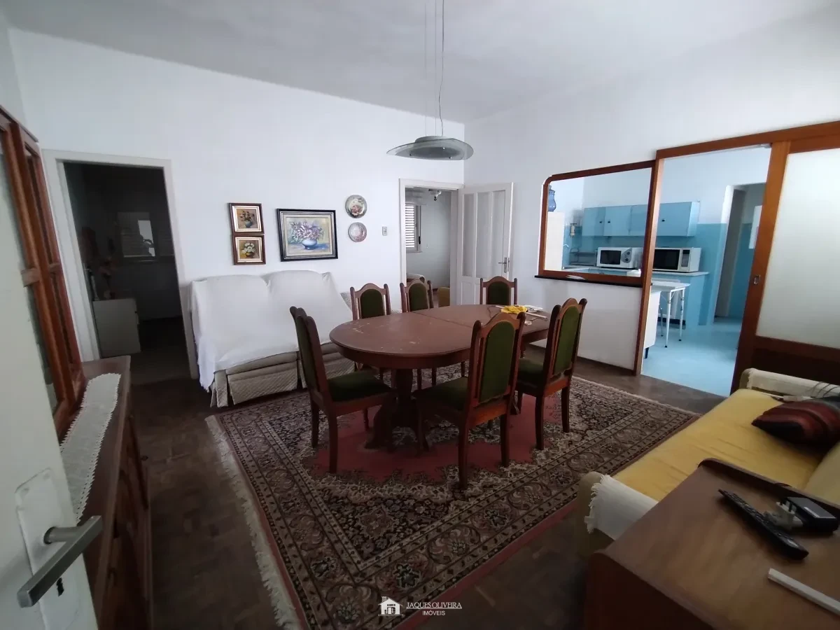 Imagem de Casa com utilização mista residencial/comercial.