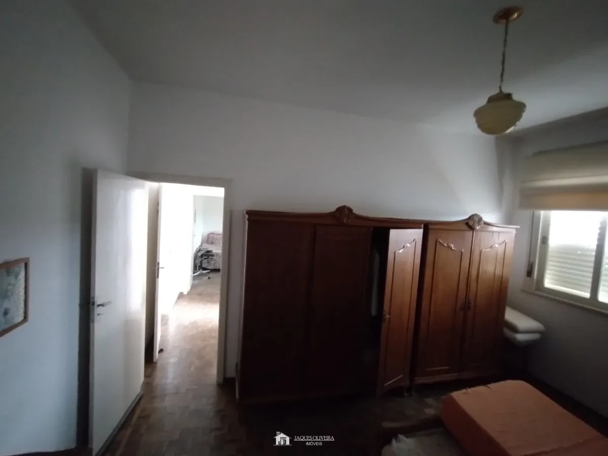 Imagem de Casa com utilização mista residencial/comercial.