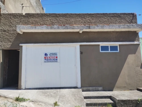 Imagem de Casa 03 dormitórios, garagem no bairro Triângulo.