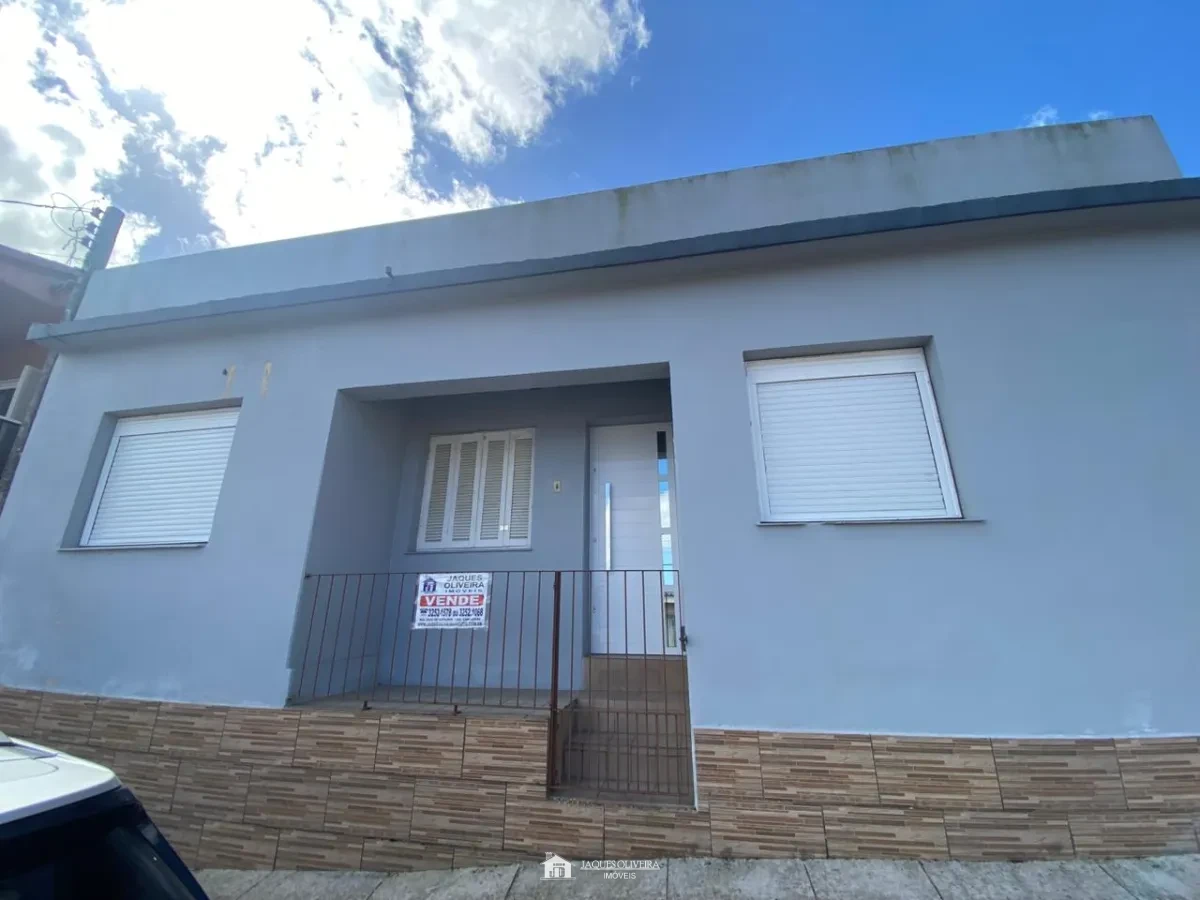 Ampla Casa de Esquina em Região Valorizada - Prado, Canguçu [3850]