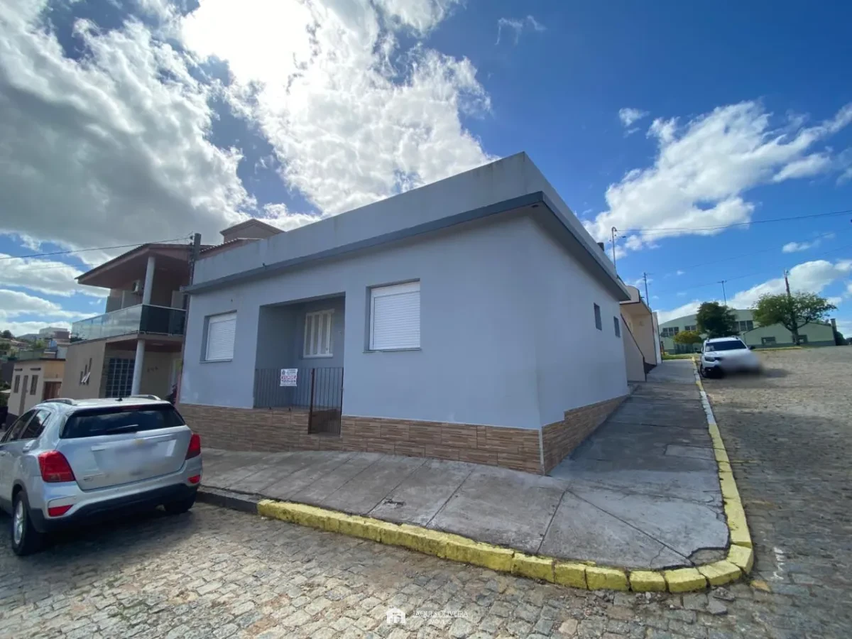 Ampla Casa de Esquina em Região Valorizada - Prado, Canguçu [3850]