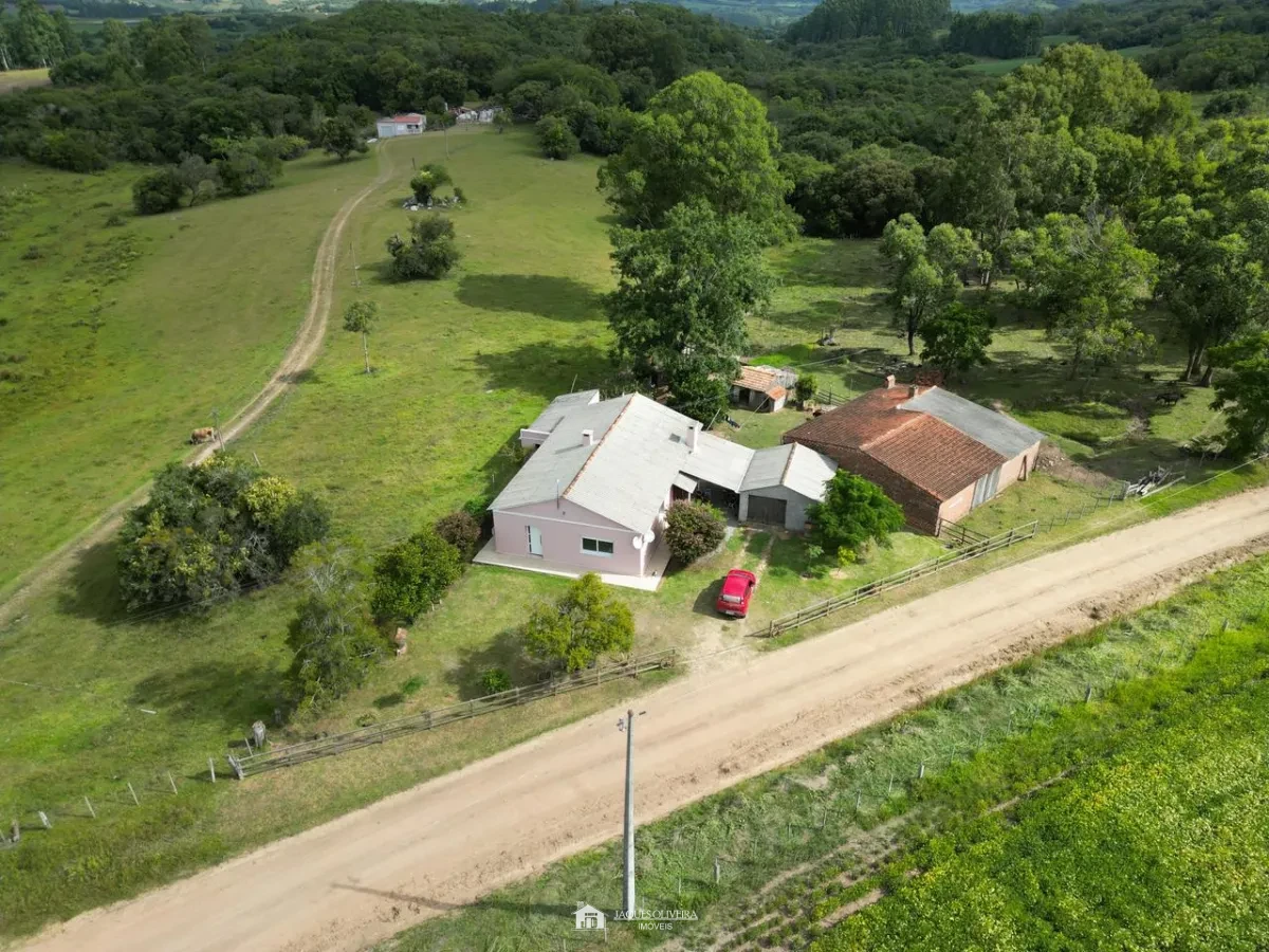 Chácara Ideal para Descansar e produzir - Zona Rural - 4° Disrito, Canguçu [3851]