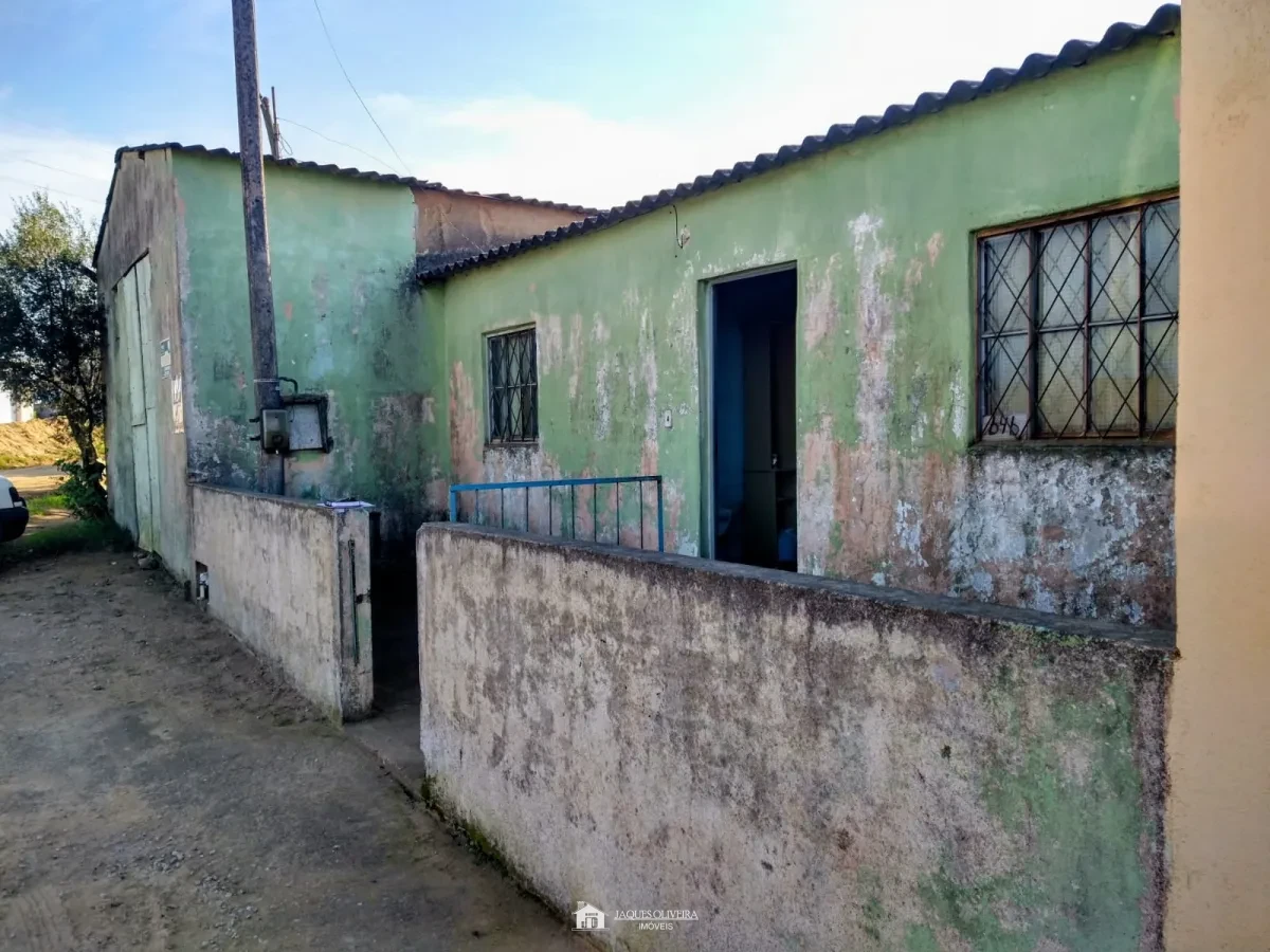 Casa com Garagem para caminhão - Bento Gonçalves, Piratini [3926]