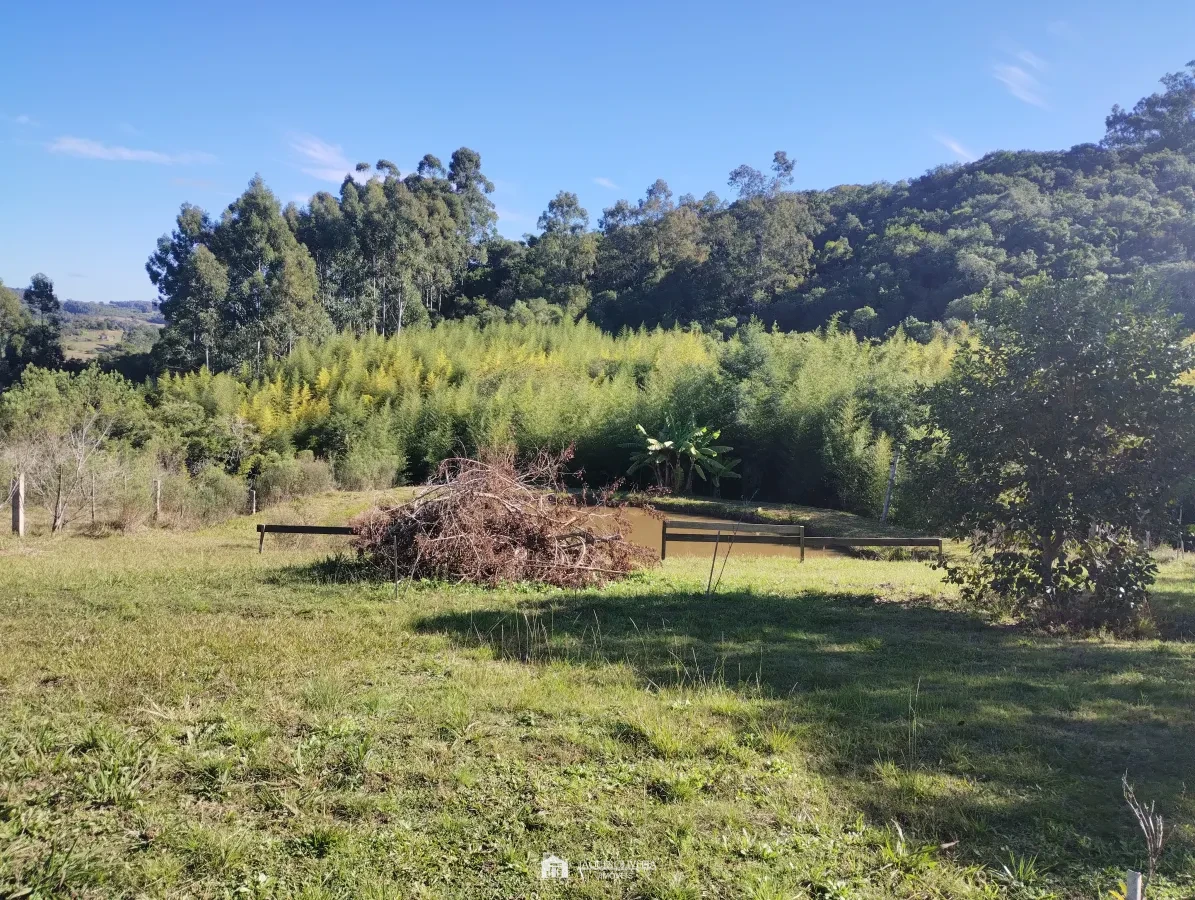 Área Rural para lazer - Zona Rural - 1° Disrito, Canguçu [3935]