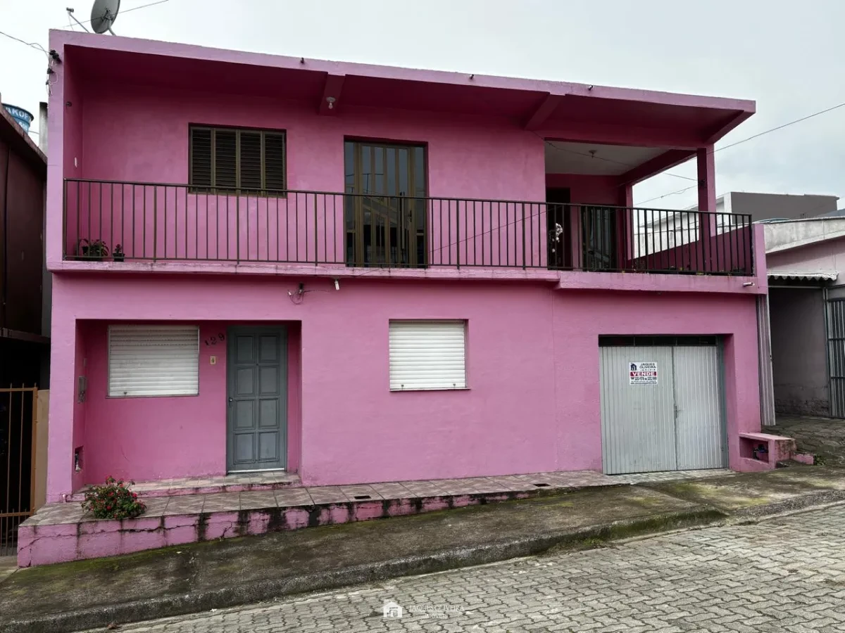 Sobrado, contendo duas casas - Triângulo, Canguçu [3941]