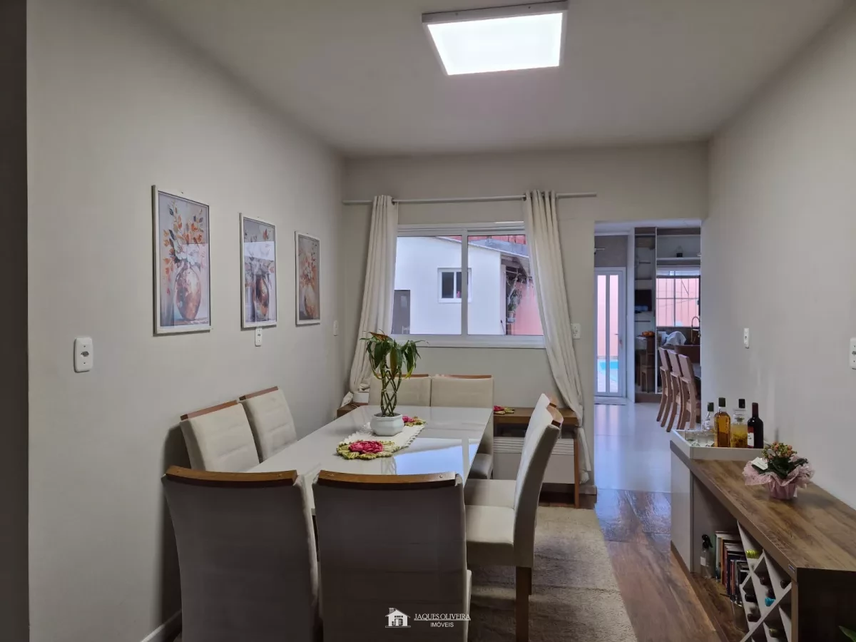 Duas Casas Residenciais e mais uma sala comercial - Canguçu, Canguçu [3967]