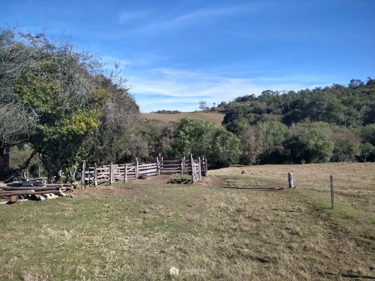 Sitio com benfeitorias - Zona Rural, Piratini [3973]