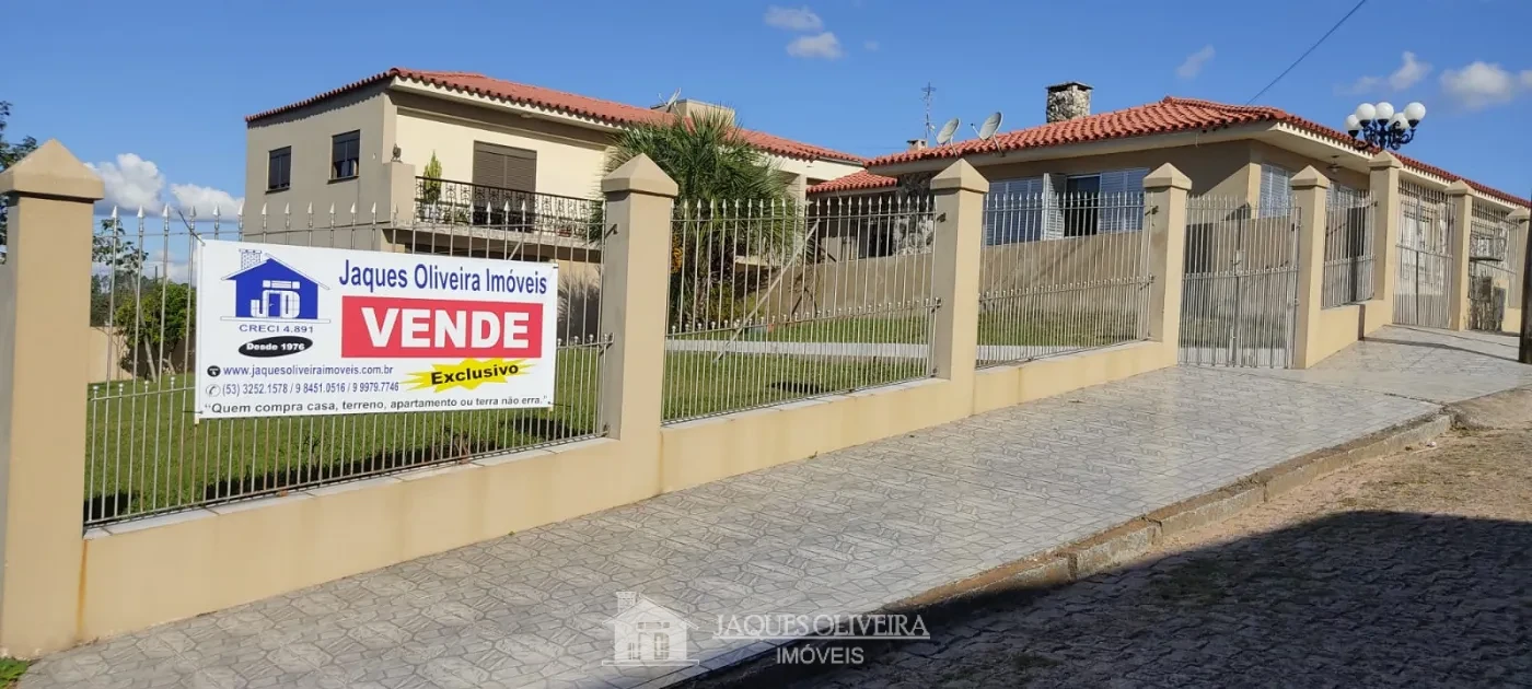 Imagem de Casa de moradia e Apartamento com  terreno ao lado