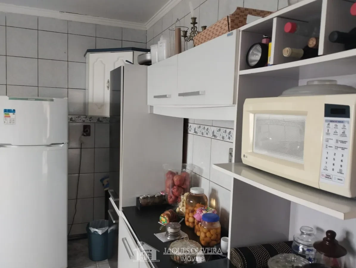 Imagem de Casa de moradia e Apartamento com  terreno ao lado