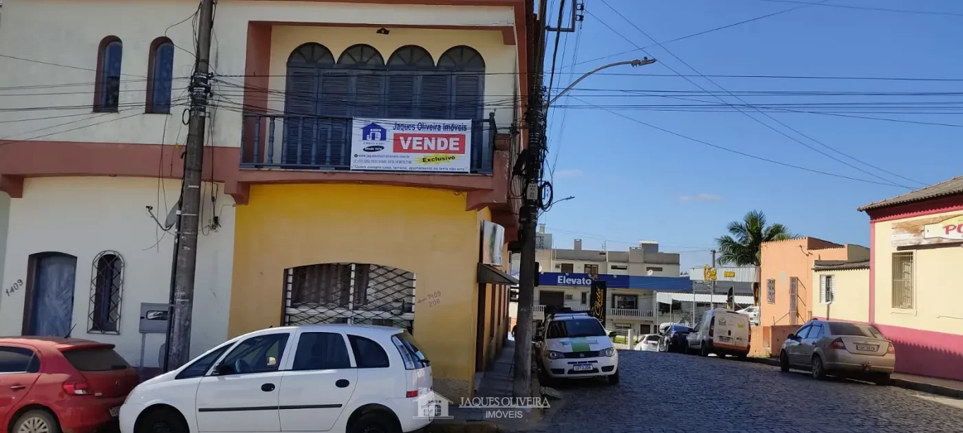 Imagem de Salão comercial e apartamento residencial