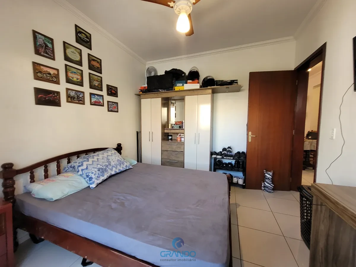 Imagem de Apartamento com 2 dormitórios e garagem no Bairro Dores