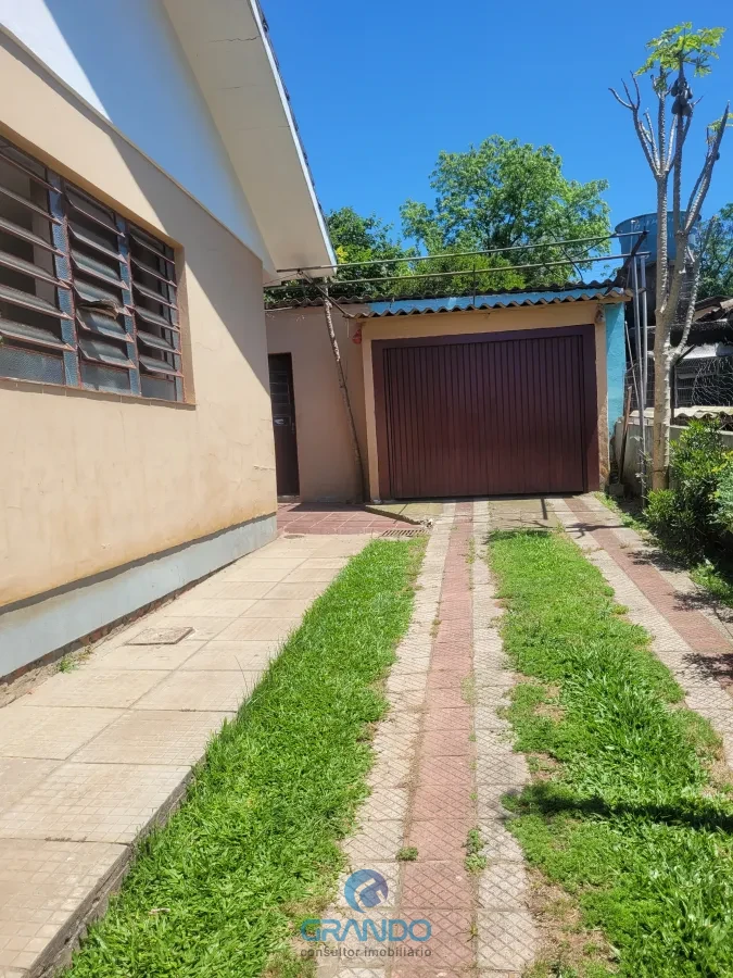 Imagem de Casa na Parque Pinheiro Machado com 4 dormitórios, piscina e um enorme  pomar