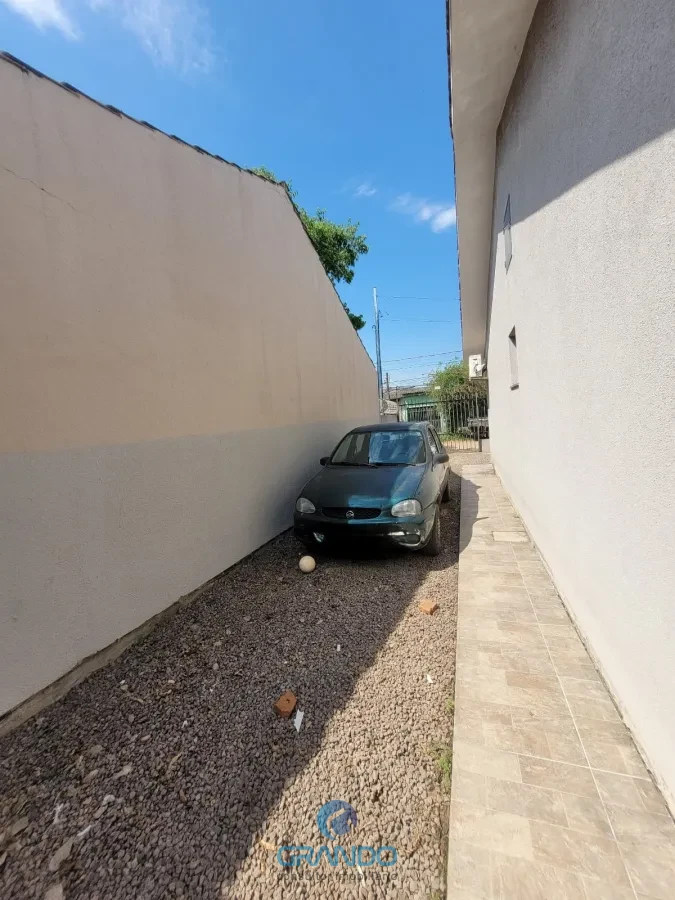 Imagem de Casa de 02 dormitórios a venda no Parque Pinheiro Machado- RS