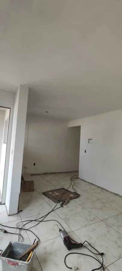 Imagem de Casa Geminada à Venda – Vila Piratini
