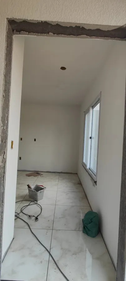 Imagem de Casa Geminada à Venda – Vila Piratini