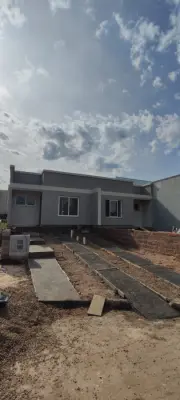 Imagem de Casa Geminada à Venda – Vila Piratini