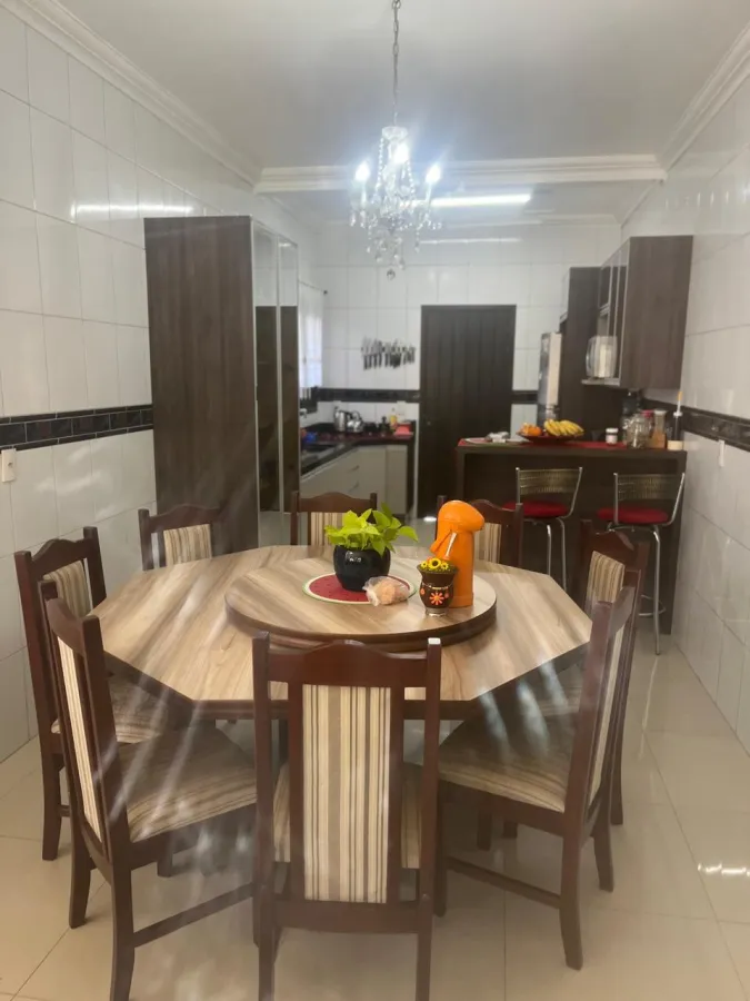 Imagem de Casa de Alto Padrão à Venda – Rua Genésio Marques, Charqueadas/RS