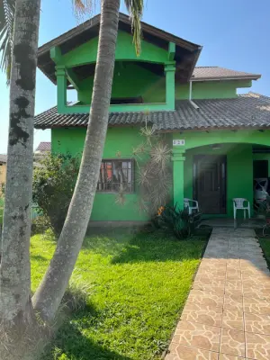 Imagem de CASA PONCHE VERDE