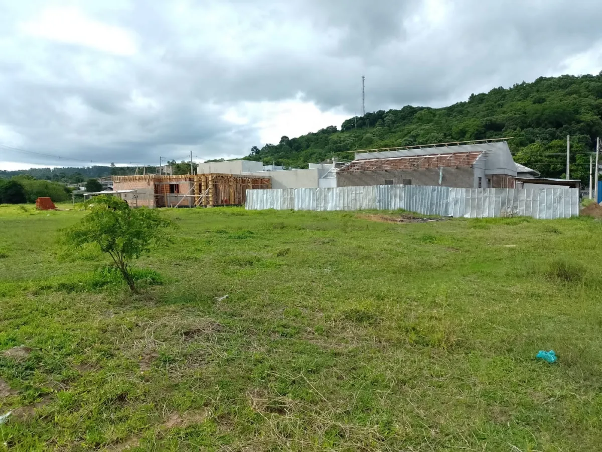 Imagem de terreno a venda