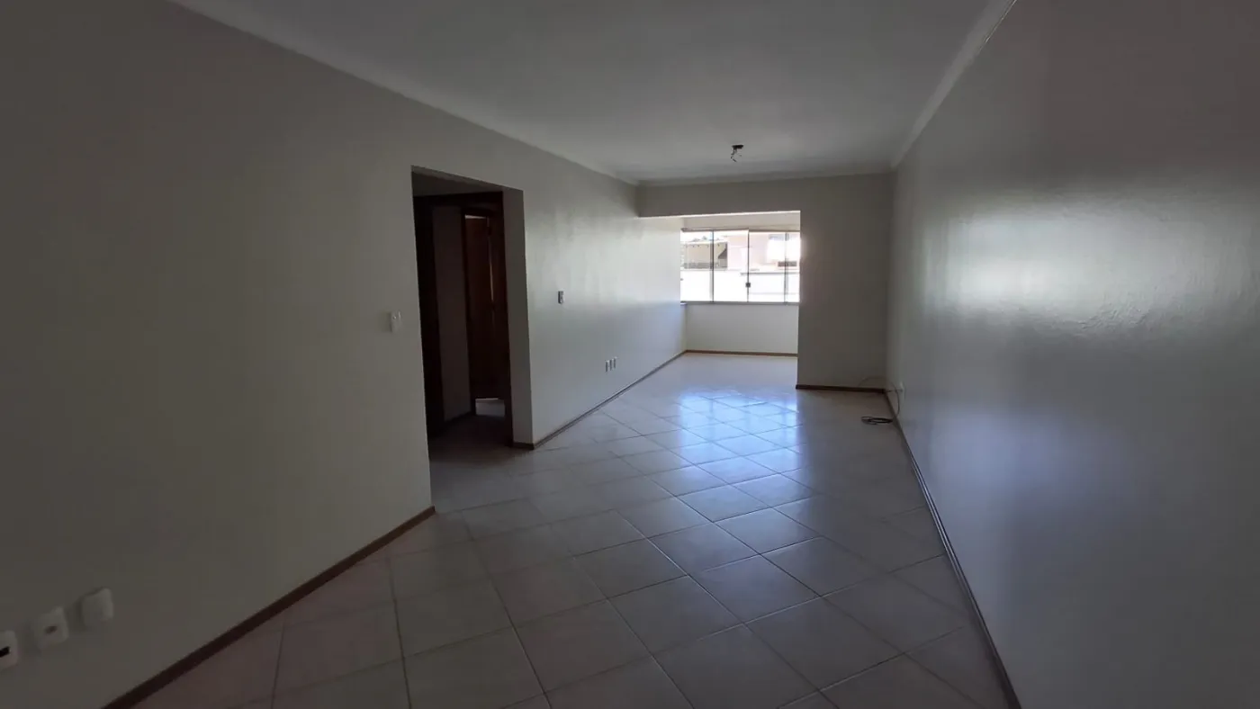 Imagem de Apartamento Aconchegante à Venda no Centro de Taquara, RS