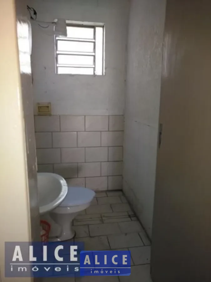 Imagem de Sala Comercial em Parobe bairro Guaruja