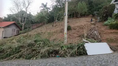 Imagem de terreno no centro a venda