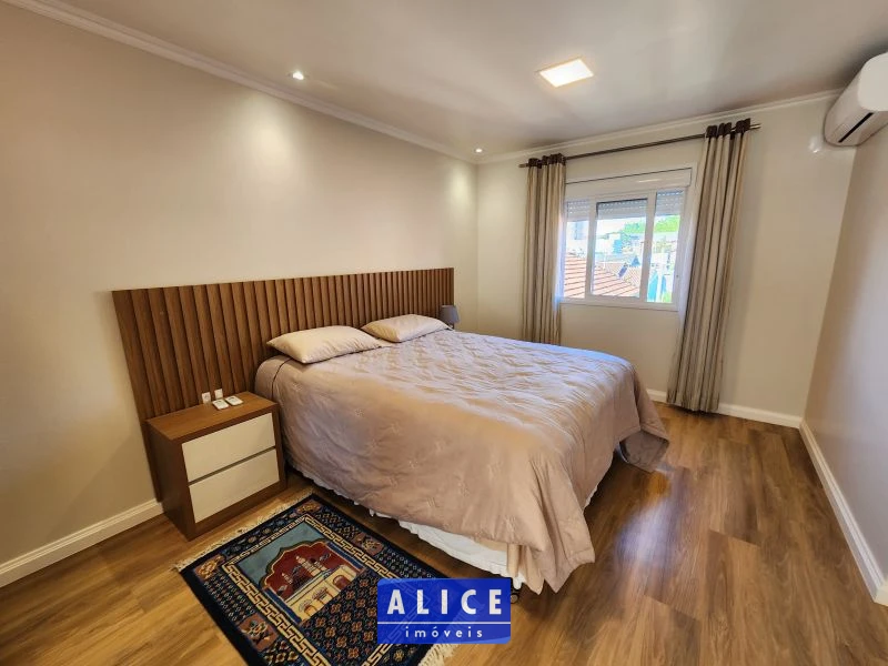 Imagem de Apartamento em Taquara bairro Centro